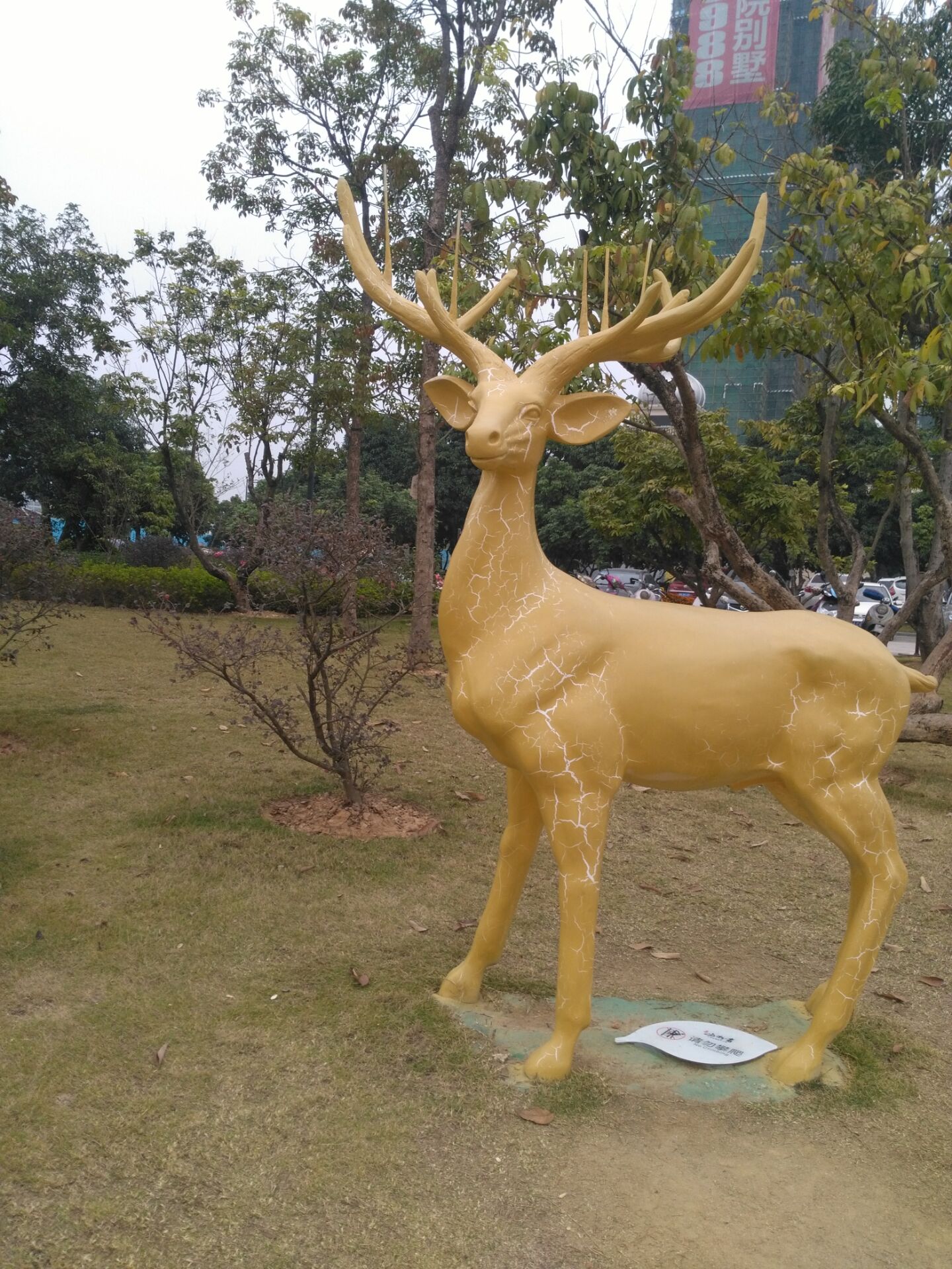 廣西南寧玻璃鋼化糞池廠家價格解析 新型農村家庭用三格環?；S池批發指南